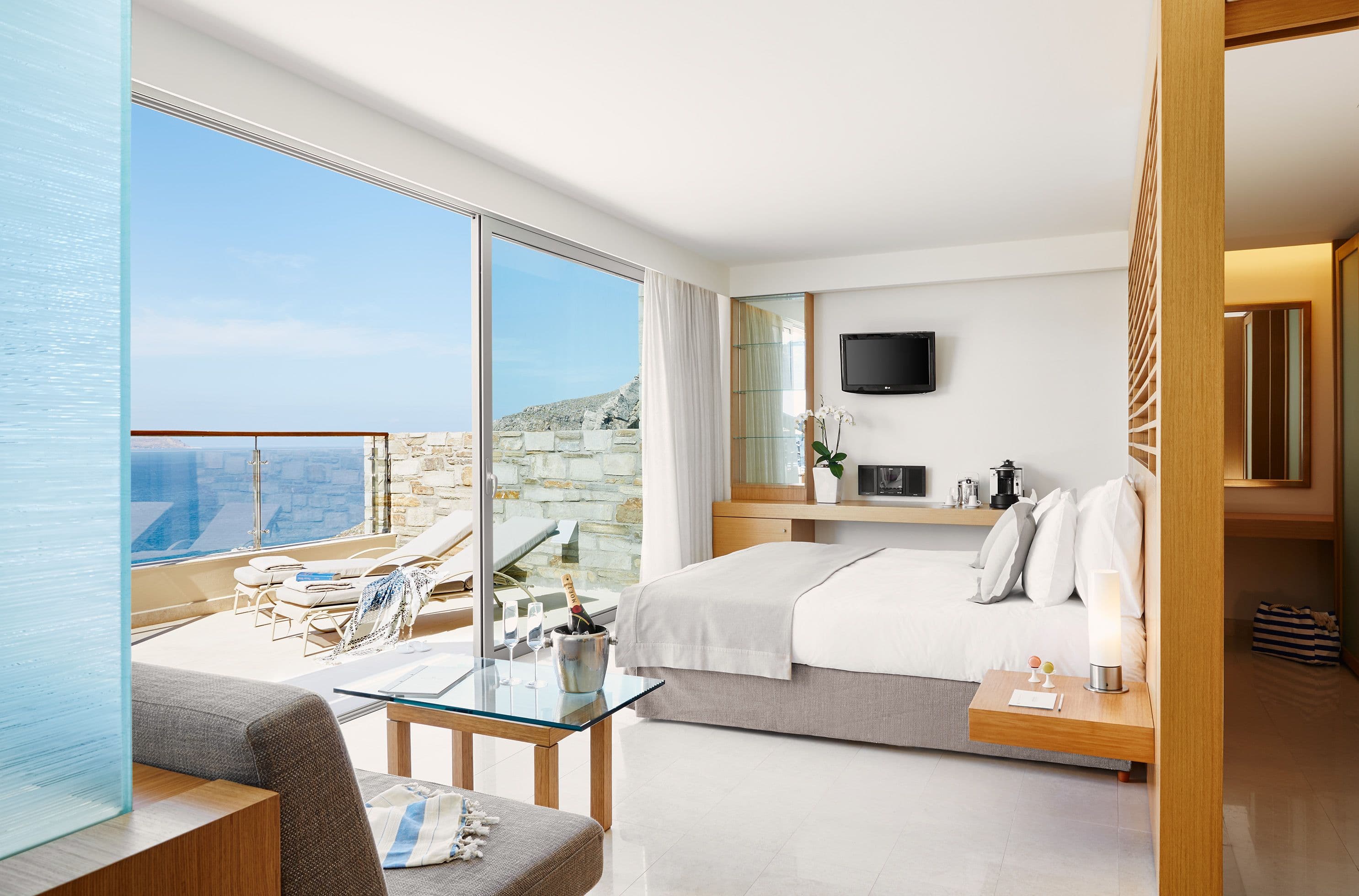 Room Double Deluxe Room Sea View  Outdoor Jacuzzi - Lindos BLU image
